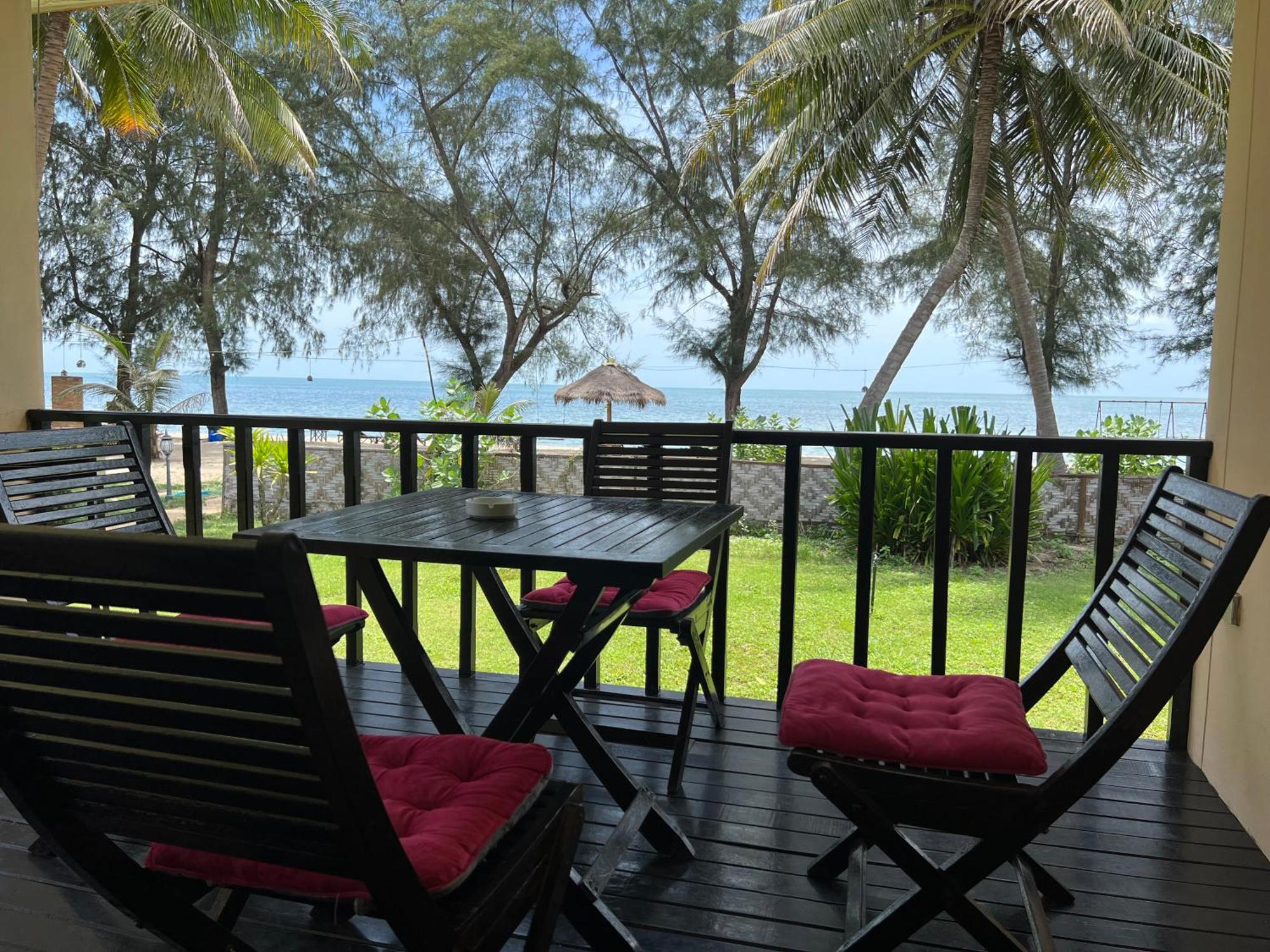 Ao Thai Resort Sathing Phra Luaran gambar